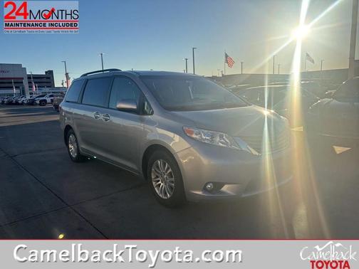 2017 Toyota Sienna XLE