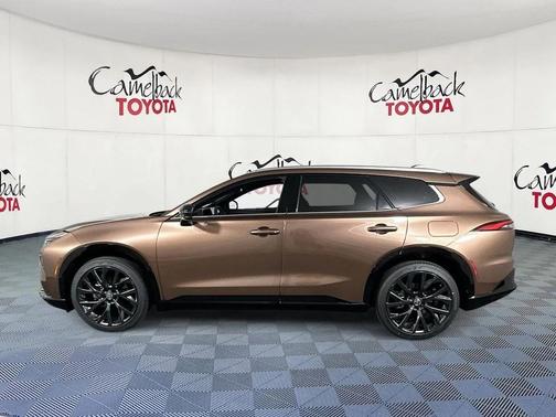 2025 Toyota Crown Signia Limited