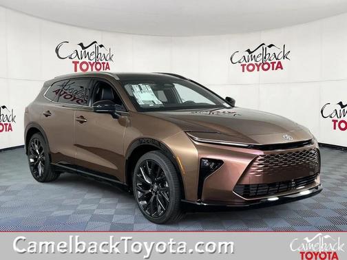 2025 Toyota Crown Signia Limited