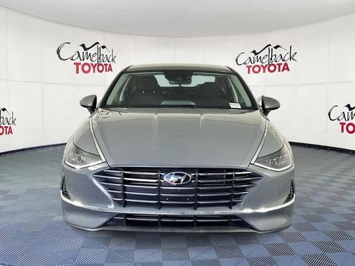 2022 Hyundai SONATA SE