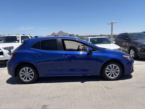 Blue Crush 2025 Toyota Corolla SE