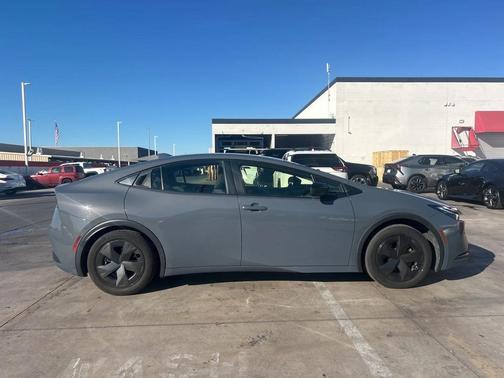 2024 Toyota Prius LE