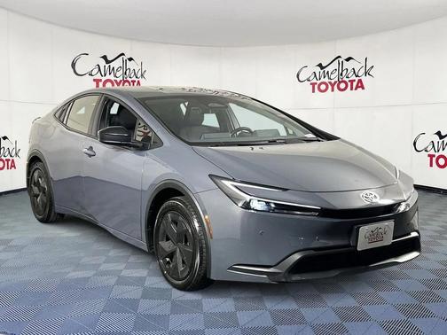 2024 Toyota Prius LE