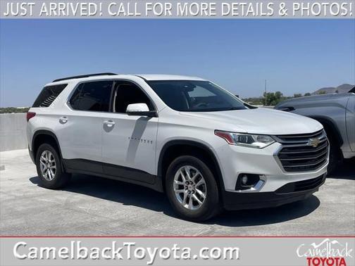 2021 Chevrolet Traverse LT Cloth