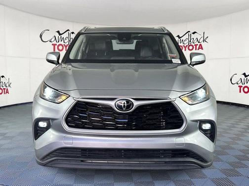 Celestial Silver 2023 Toyota Highlander XLE