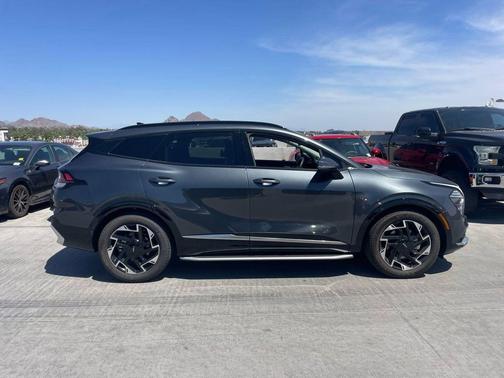 Gravity Gray 2024 Kia Sportage SX-Prestige