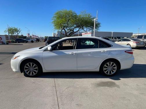 2015 Toyota Camry XLE