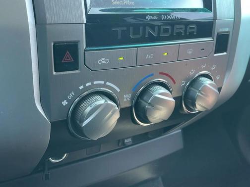 2014 Toyota Tundra SR5