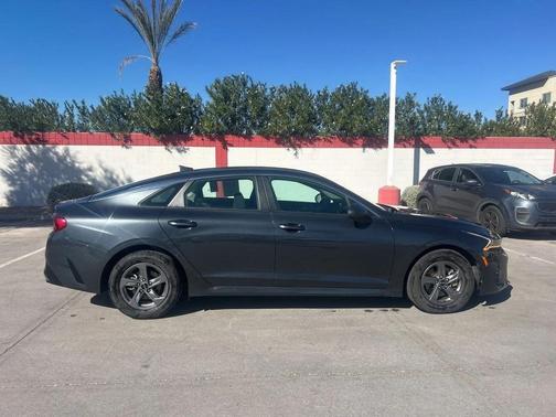2023 Kia K5 LXS
