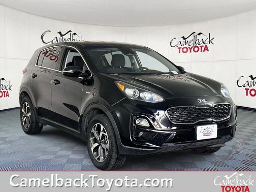 Black Cherry Pearl 2020 Kia Sportage LX