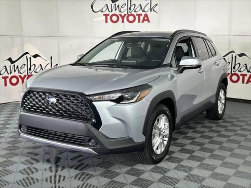 2024 Toyota Corolla Cross LE