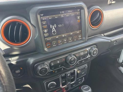 2021 Jeep Gladiator Mojave 4X4