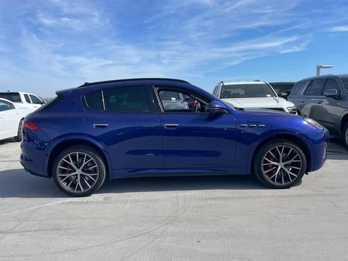 2023 Maserati Grecale Modena