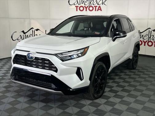2024 Toyota RAV4 Hybrid SE