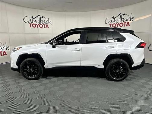2024 Toyota RAV4 Hybrid SE