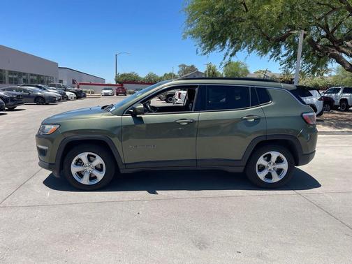 Olive Green Pearlcoat 2019 Jeep Compass Latitude