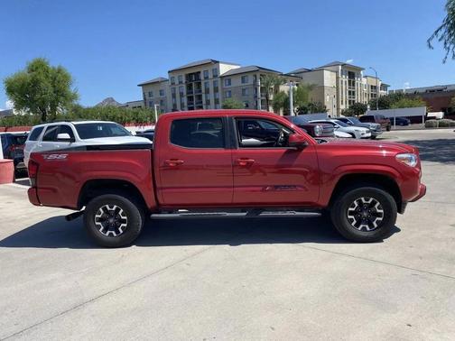 2019 Toyota Tacoma SR