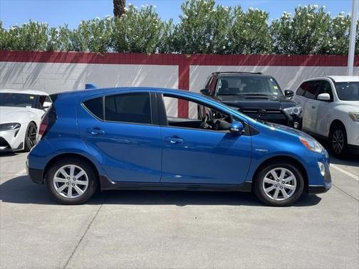 2017 Toyota Prius c Two
