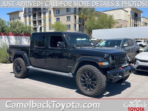 Black Clearcoat 2023 Jeep Gladiator High Altitude 4x4