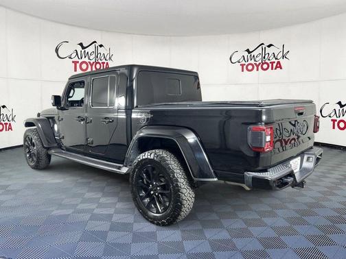 Black Clearcoat 2023 Jeep Gladiator High Altitude 4x4