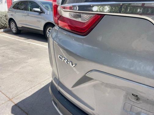 Lunar Silver Metallic 2018 Honda CR-V EX