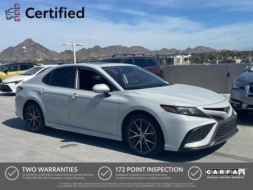 2022 Toyota Camry SE