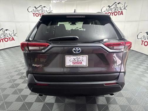 2023 Toyota RAV4 Hybrid LE