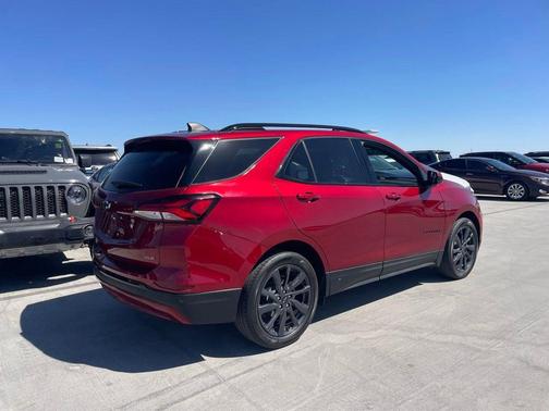 2024 Chevrolet Equinox FWD RS