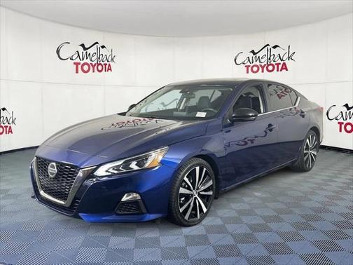2021 Nissan Altima SR FWD