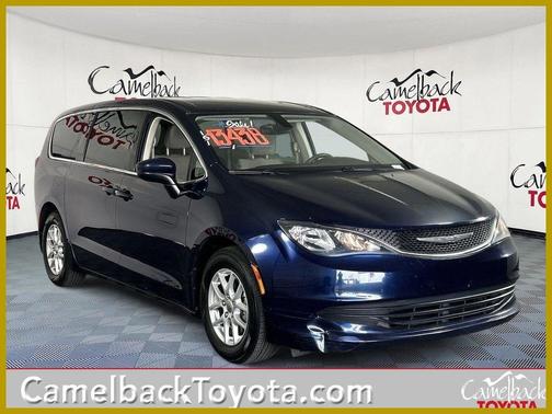 Jazz Blue Pearlcoat 2017 Chrysler Pacifica LX