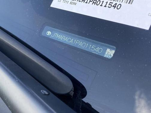 2023 Toyota bZ4X Limited