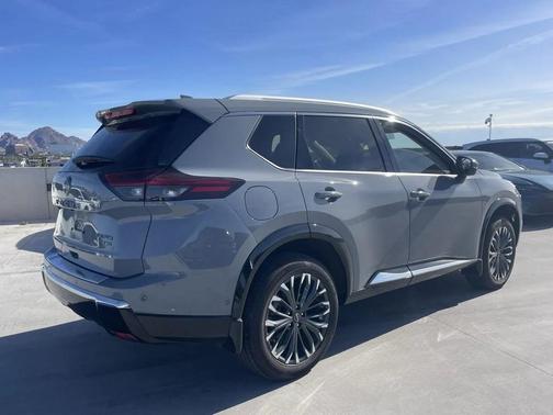 2024 Nissan Rogue Platinum