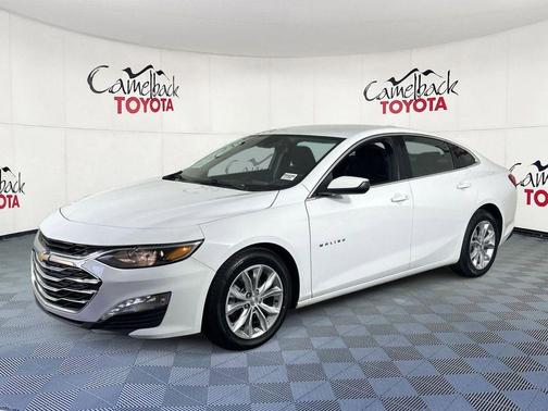 Summit White 2023 Chevrolet Malibu FWD 1LT