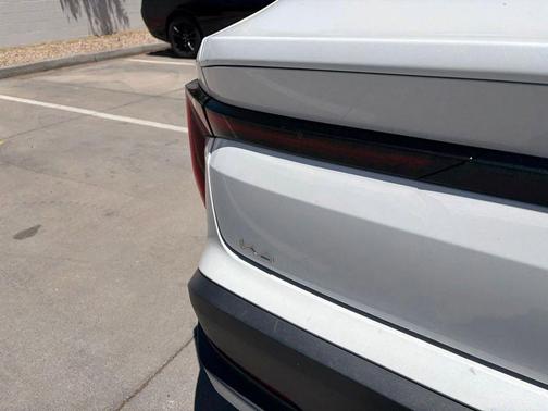 Snow White Pearl 2025 Kia K4 LXS