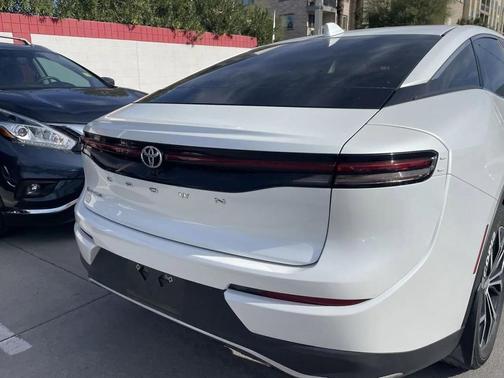 2024 Toyota Crown XLE