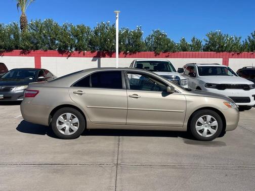 2009 Toyota Camry LE