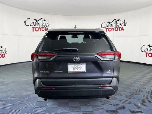 Magnetic Gray Metallic 2022 Toyota RAV4 LE