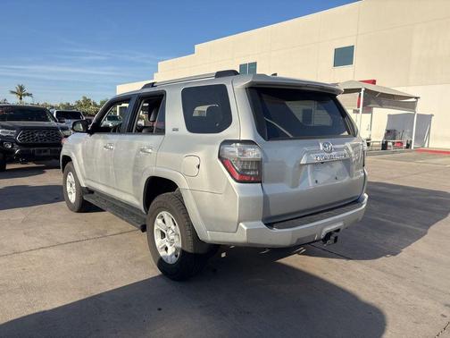 Classic Silver 2024 Toyota 4Runner SR5 Premium