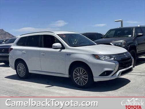 2022 Mitsubishi Outlander PHEV SEL