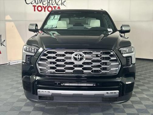 2025 Toyota Sequoia Base