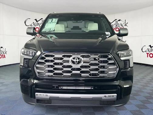 2025 Toyota Sequoia Base