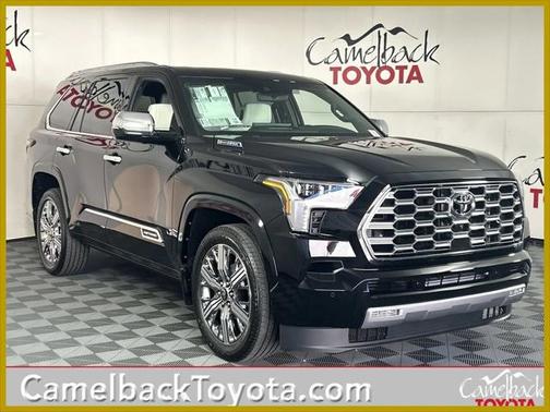 2025 Toyota Sequoia Base