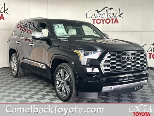 2025 Toyota Sequoia Base