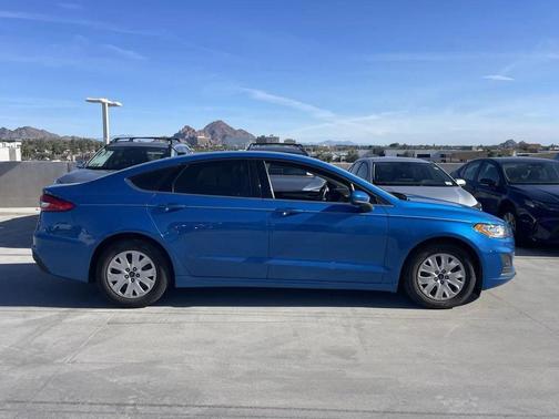 2019 Ford Fusion S