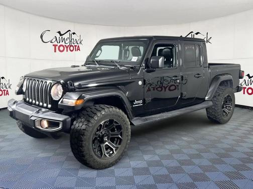 2023 Jeep Gladiator Overland