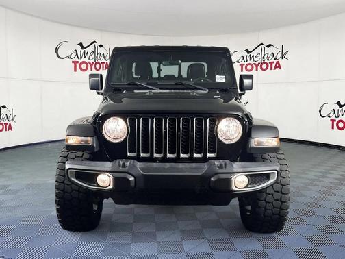 2023 Jeep Gladiator Overland