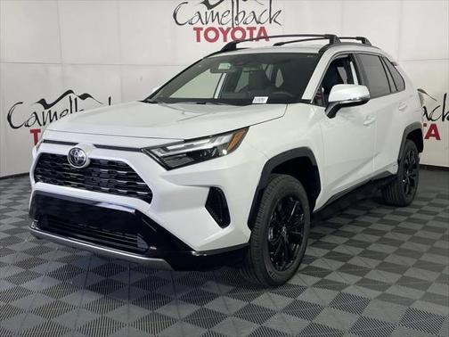 2025 Toyota RAV4 Hybrid SE
