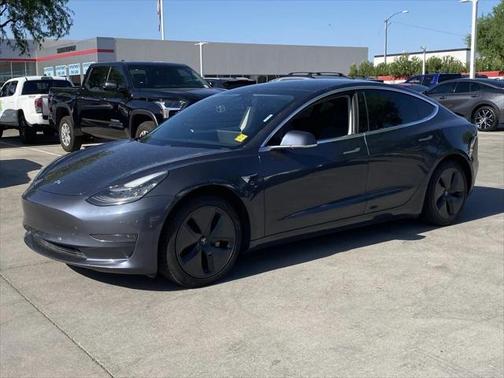 2020 Tesla Model 3 Standard Range