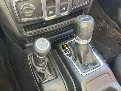 2022 Jeep Wrangler Sport