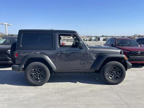 2022 Jeep Wrangler Sport